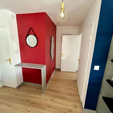 Eclat Contemporain -310 Apartment *
