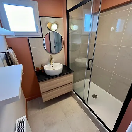 Eclat Contemporain -310 Apartment