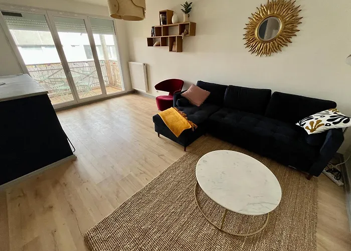 Eclat Contemporain -310 Apartment